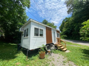 Pretty Penny- Tellico Tiny Home